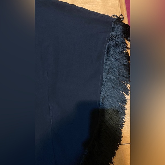 Ladies Size Medium Trina Turk Fringe Blouse - Picture 6 of 12